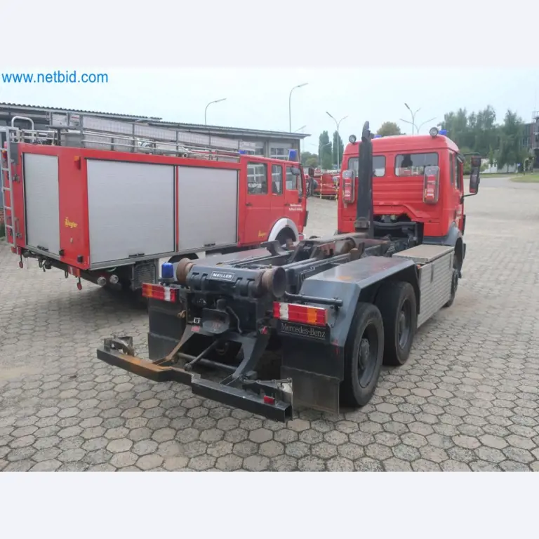 Zakłady produkcji i magazynowania mineralnych produktów olejowych, jak również surowców i produktów gotowych do produkcji smarów.-4