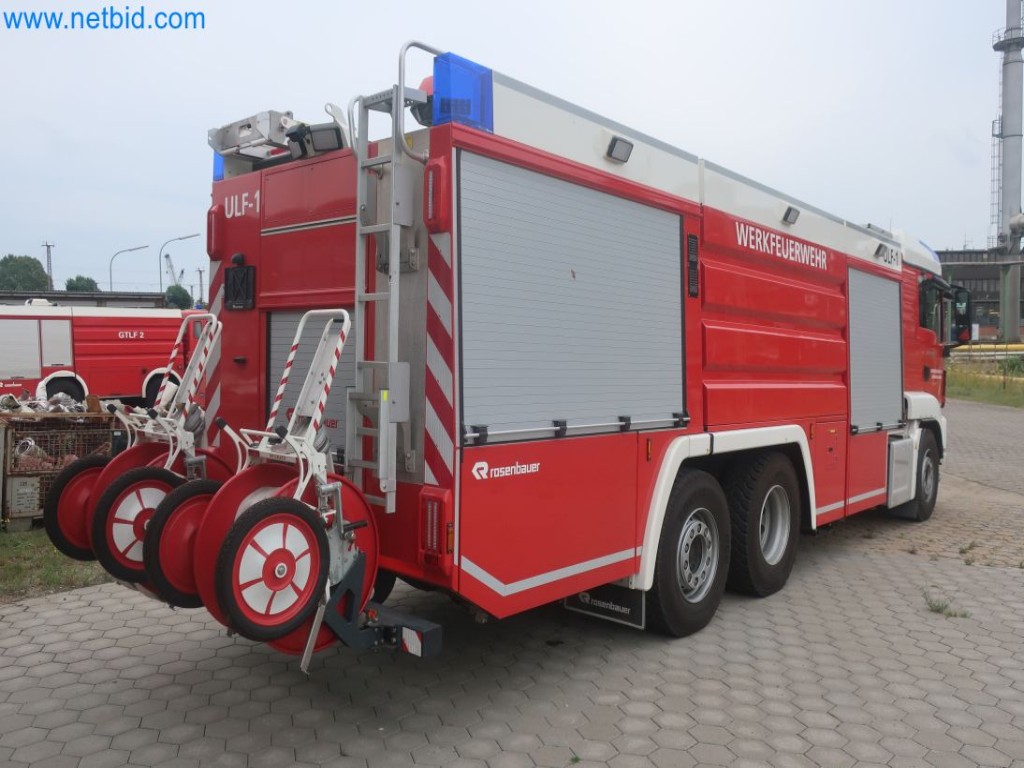 Plants for the production and storage of mineral oil products as well as input and finished products for the production of lubricants-11