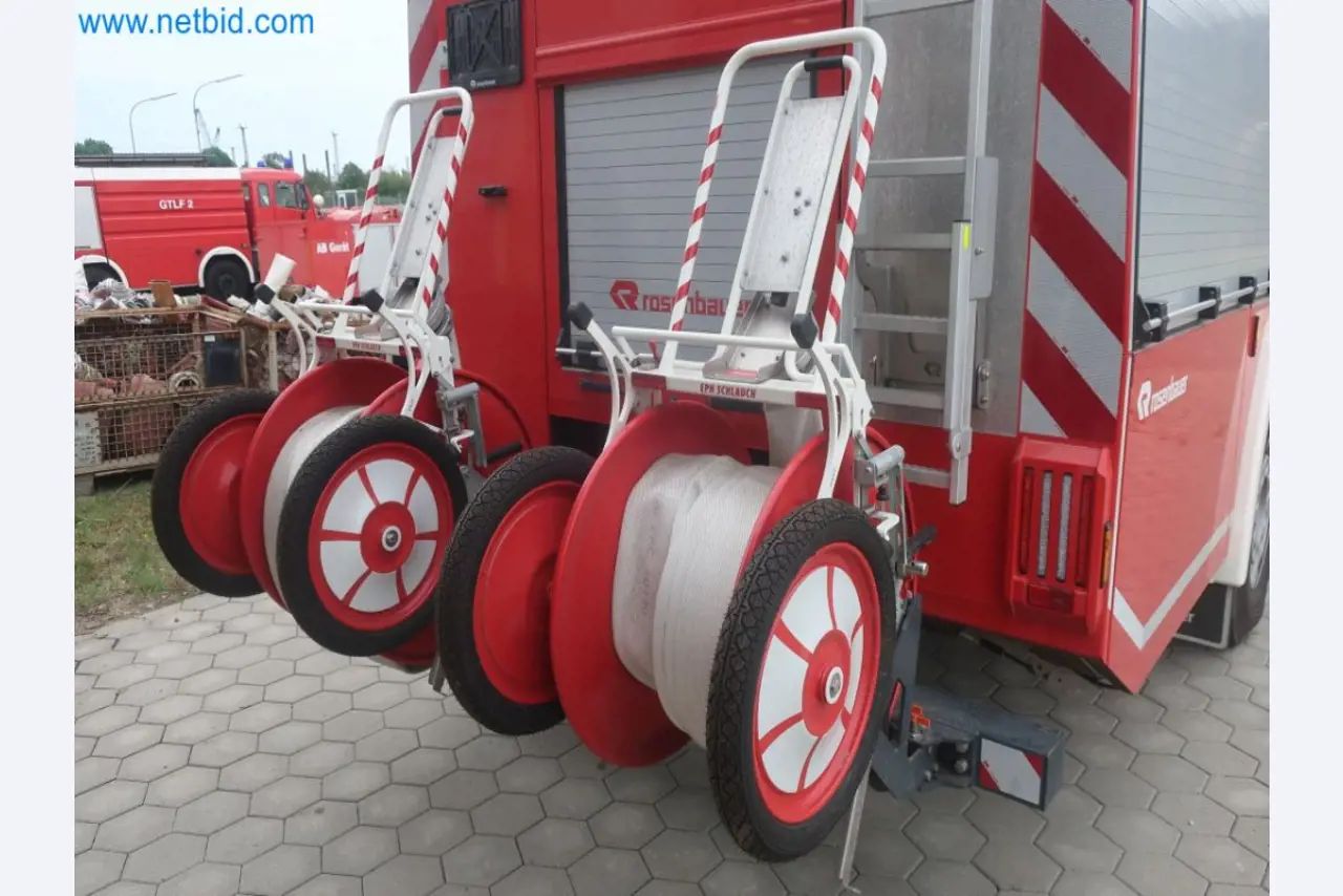 Zakłady produkcji i magazynowania mineralnych produktów olejowych, jak również surowców i produktów gotowych do produkcji smarów.-16