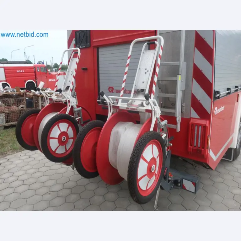 Zakłady produkcji i magazynowania mineralnych produktów olejowych, jak również surowców i produktów gotowych do produkcji smarów.-16