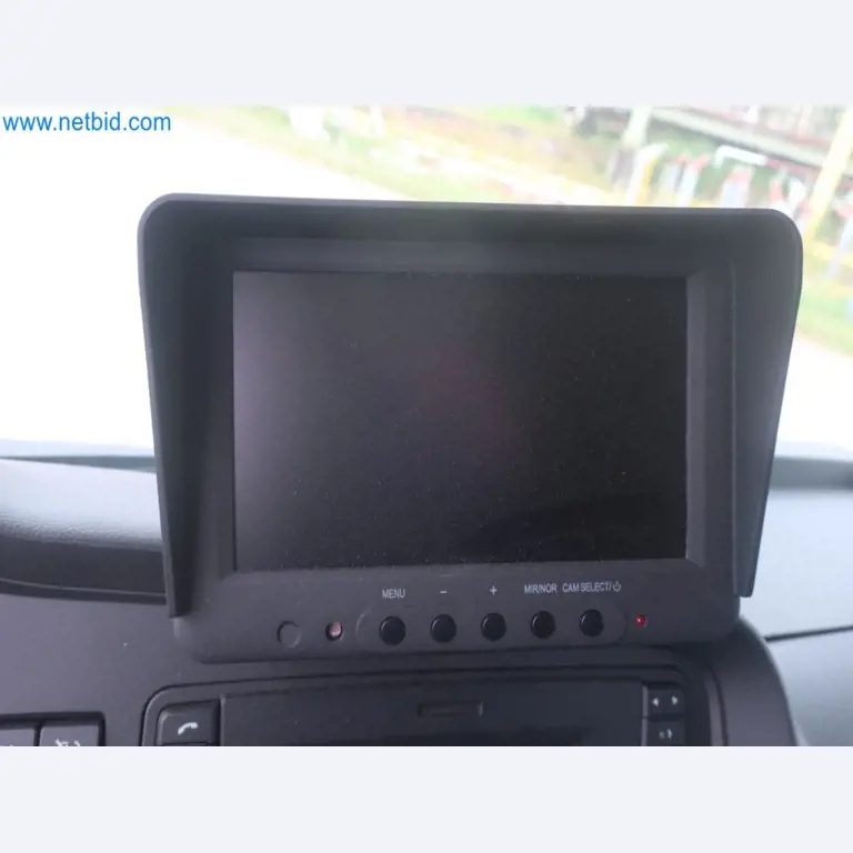 Zakłady produkcji i magazynowania mineralnych produktów olejowych, jak również surowców i produktów gotowych do produkcji smarów.-45