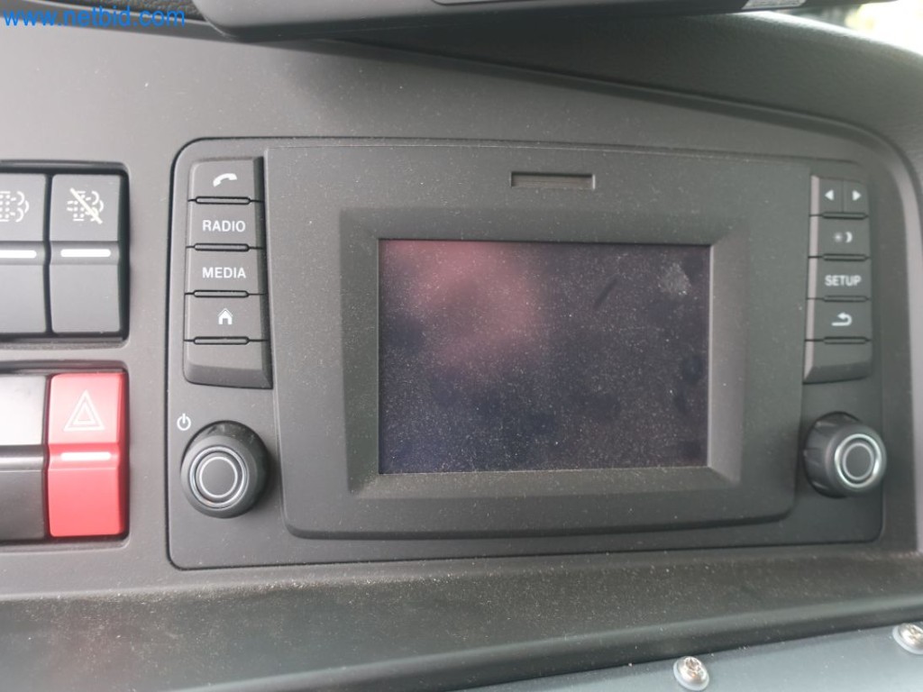 Plants for the production and storage of mineral oil products as well as input and finished products for the production of lubricants-50