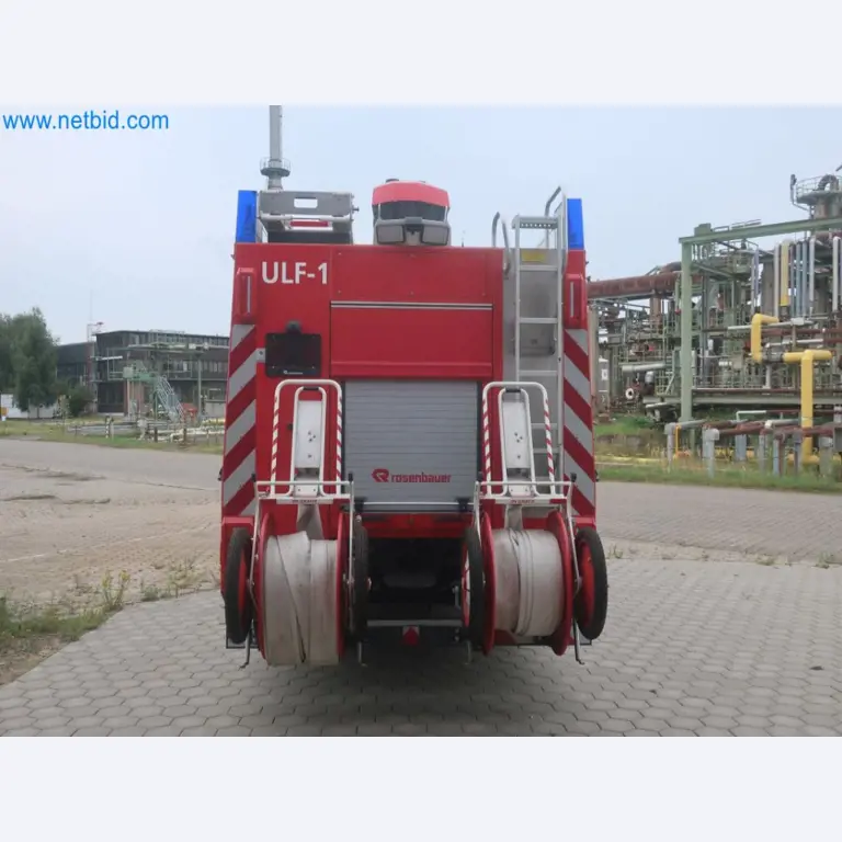 Zakłady produkcji i magazynowania mineralnych produktów olejowych, jak również surowców i produktów gotowych do produkcji smarów.-8