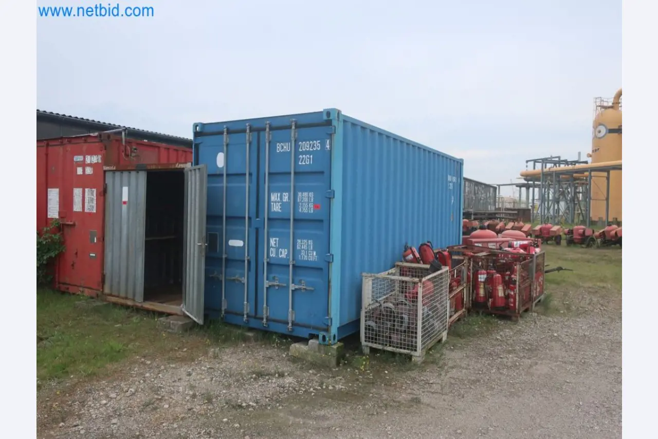 Zakłady produkcji i magazynowania mineralnych produktów olejowych, jak również surowców i produktów gotowych do produkcji smarów.-1