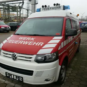 Pkw (ELW) Volkswagen Transporter (Einsatzleitung)