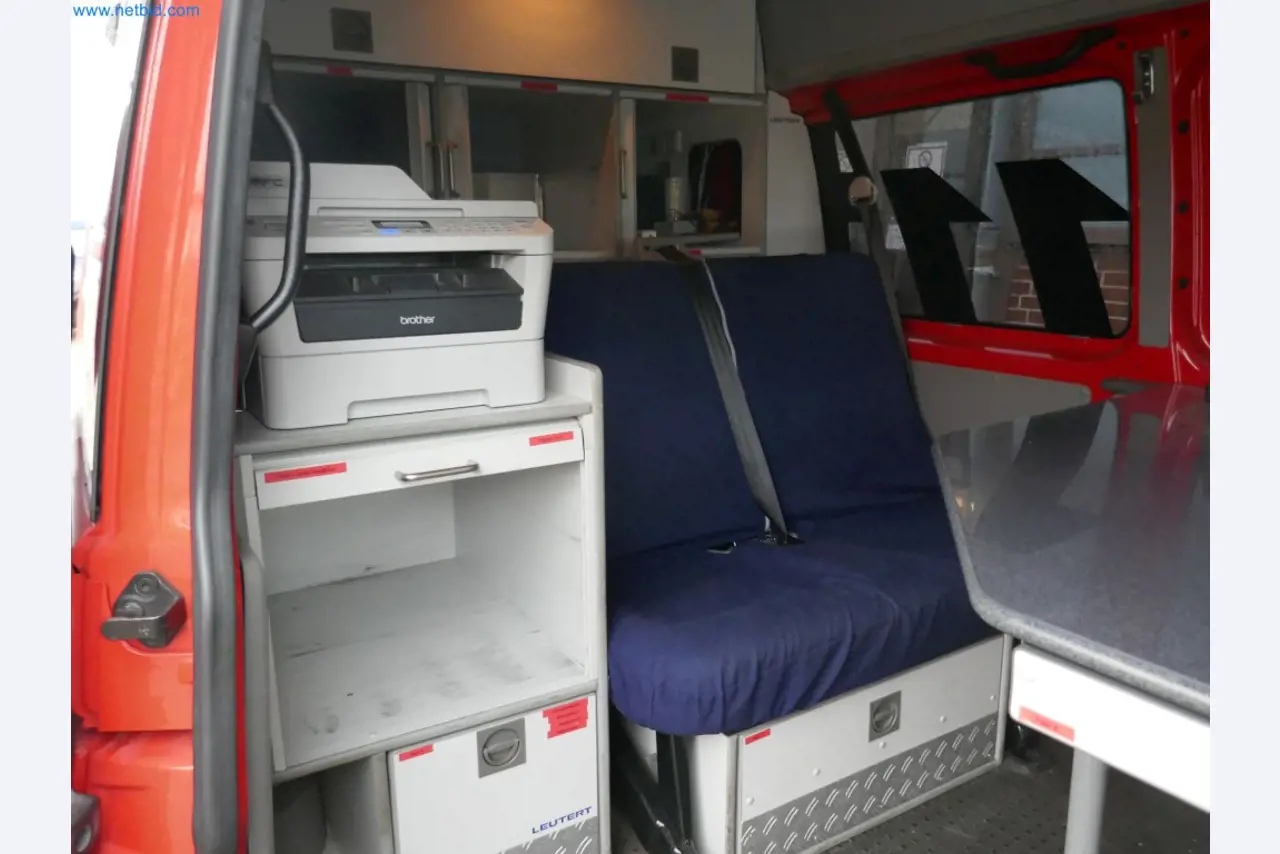 Zakłady produkcji i magazynowania mineralnych produktów olejowych, jak również surowców i produktów gotowych do produkcji smarów.-5