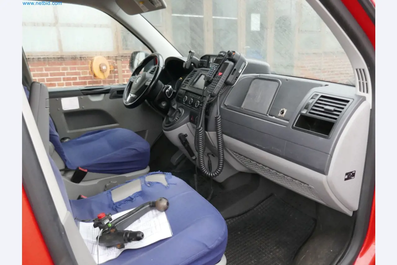 Zakłady produkcji i magazynowania mineralnych produktów olejowych, jak również surowców i produktów gotowych do produkcji smarów.-6