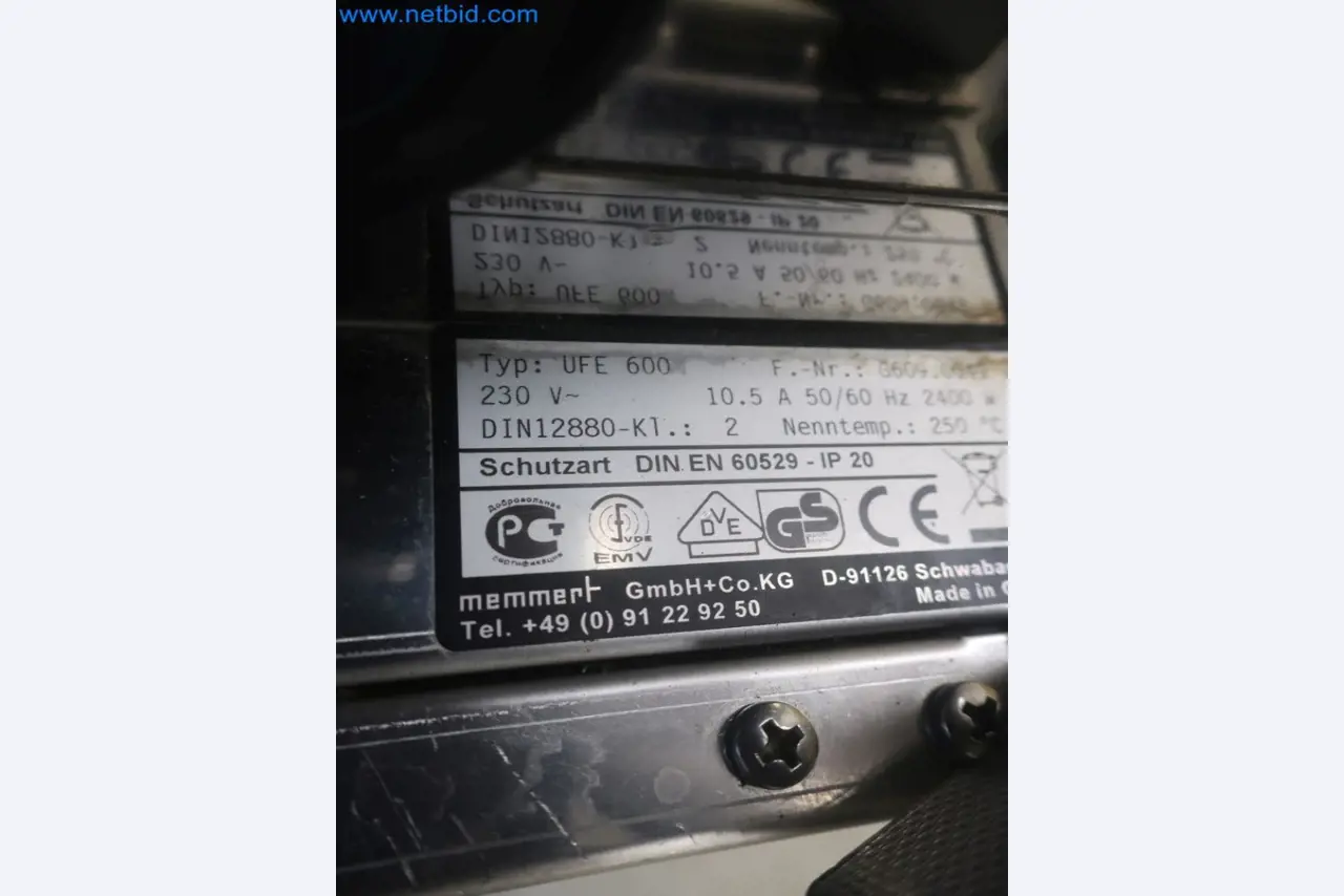 Zakłady produkcji i magazynowania mineralnych produktów olejowych, jak również surowców i produktów gotowych do produkcji smarów.-2