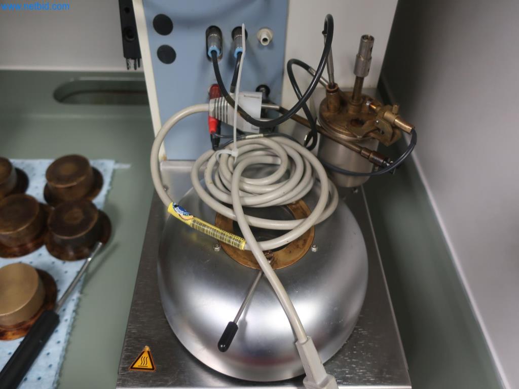 Plants for the production and storage of mineral oil products as well as input and finished products for the production of lubricants-3