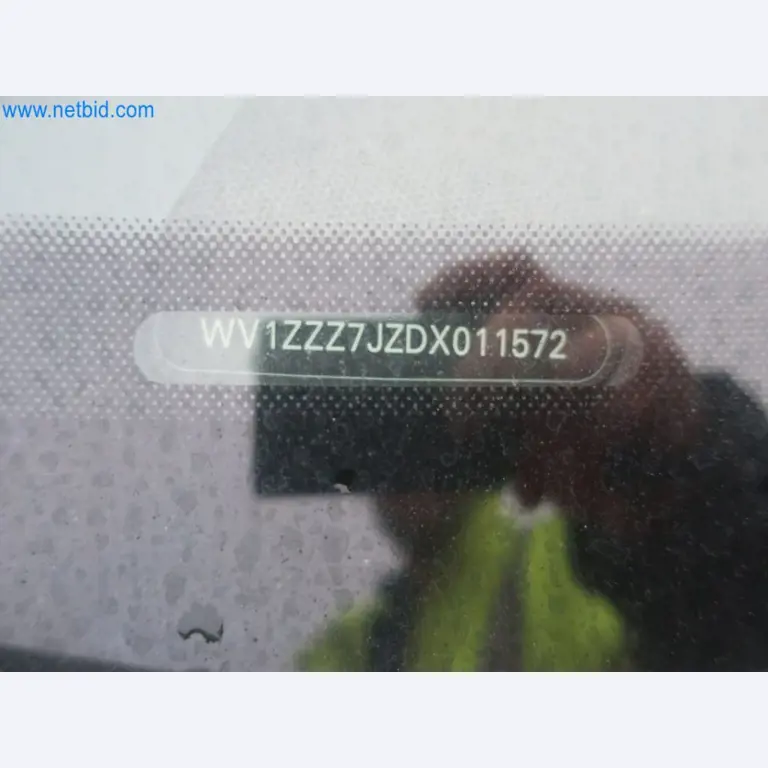 Zakłady produkcji i magazynowania mineralnych produktów olejowych, jak również surowców i produktów gotowych do produkcji smarów.-12