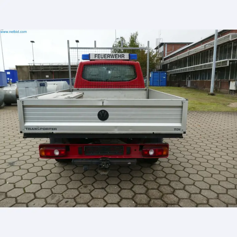 Zakłady produkcji i magazynowania mineralnych produktów olejowych, jak również surowców i produktów gotowych do produkcji smarów.-6