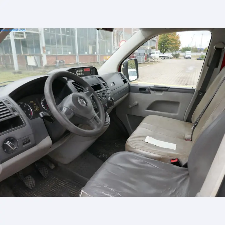 Zakłady produkcji i magazynowania mineralnych produktów olejowych, jak również surowców i produktów gotowych do produkcji smarów.-9