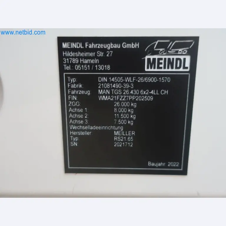 Zakłady produkcji i magazynowania mineralnych produktów olejowych, jak również surowców i produktów gotowych do produkcji smarów.-11