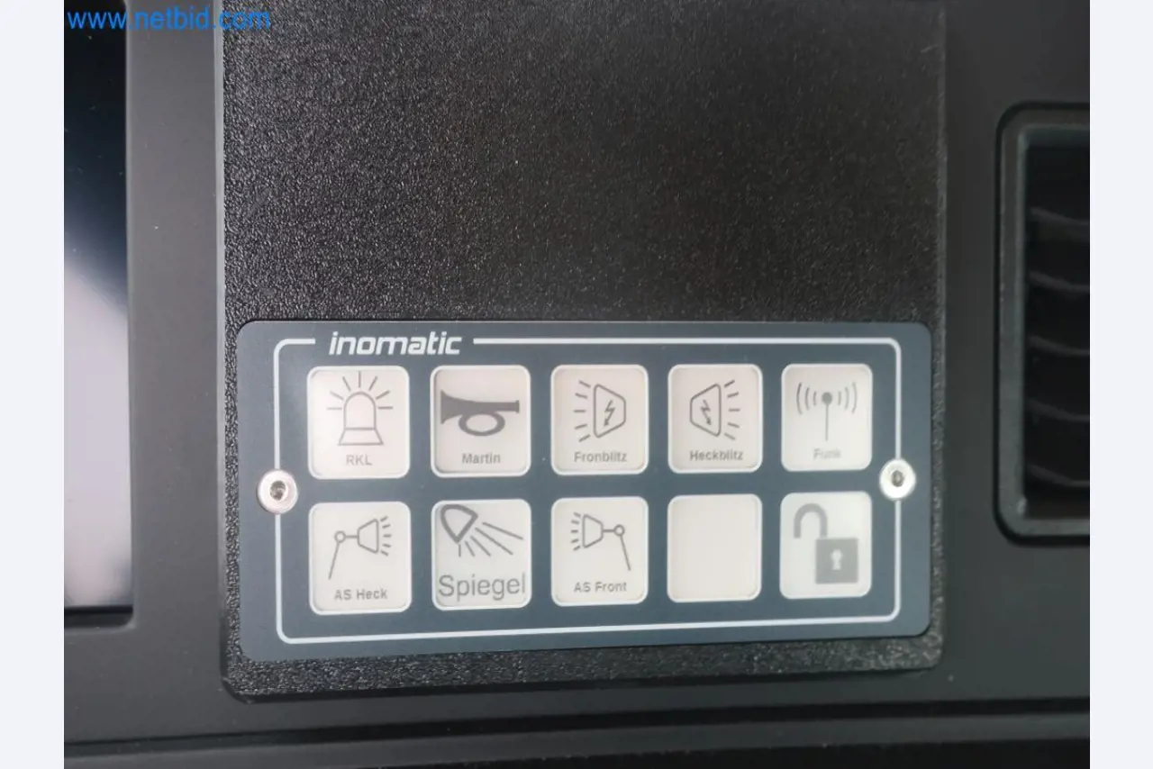 Zakłady produkcji i magazynowania mineralnych produktów olejowych, jak również surowców i produktów gotowych do produkcji smarów.-20