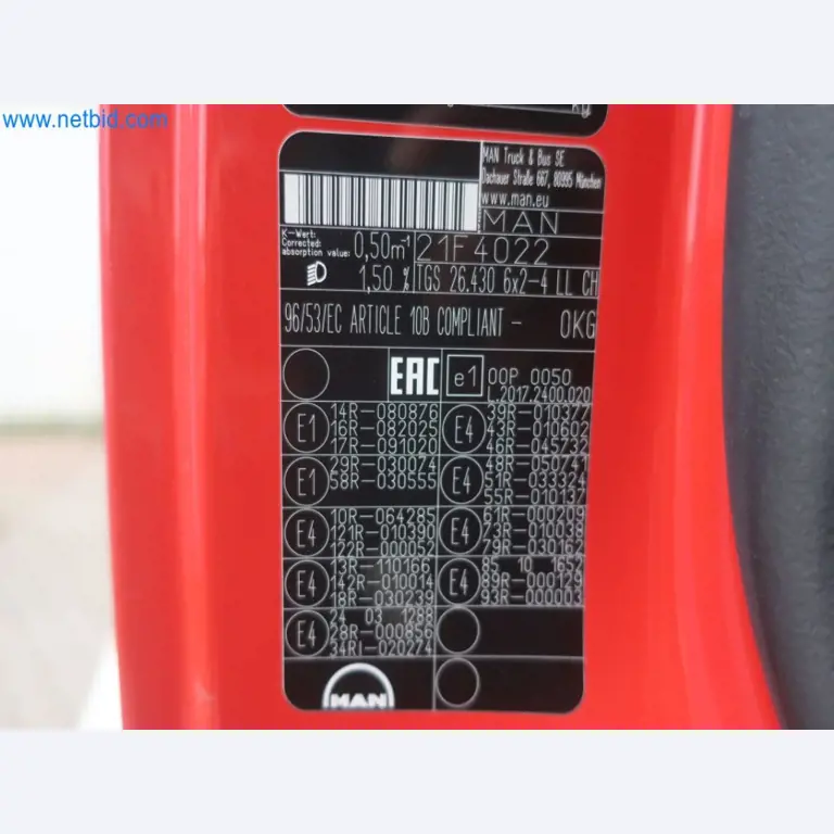 Zakłady produkcji i magazynowania mineralnych produktów olejowych, jak również surowców i produktów gotowych do produkcji smarów.-27