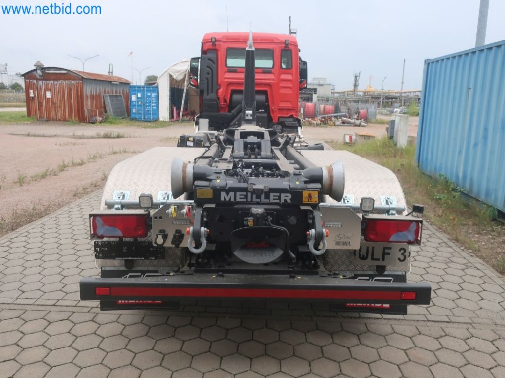 Plants for the production and storage of mineral oil products as well as input and finished products for the production of lubricants-6