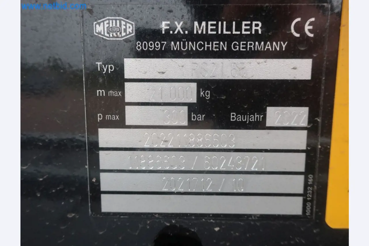 Zakłady produkcji i magazynowania mineralnych produktów olejowych, jak również surowców i produktów gotowych do produkcji smarów.-9