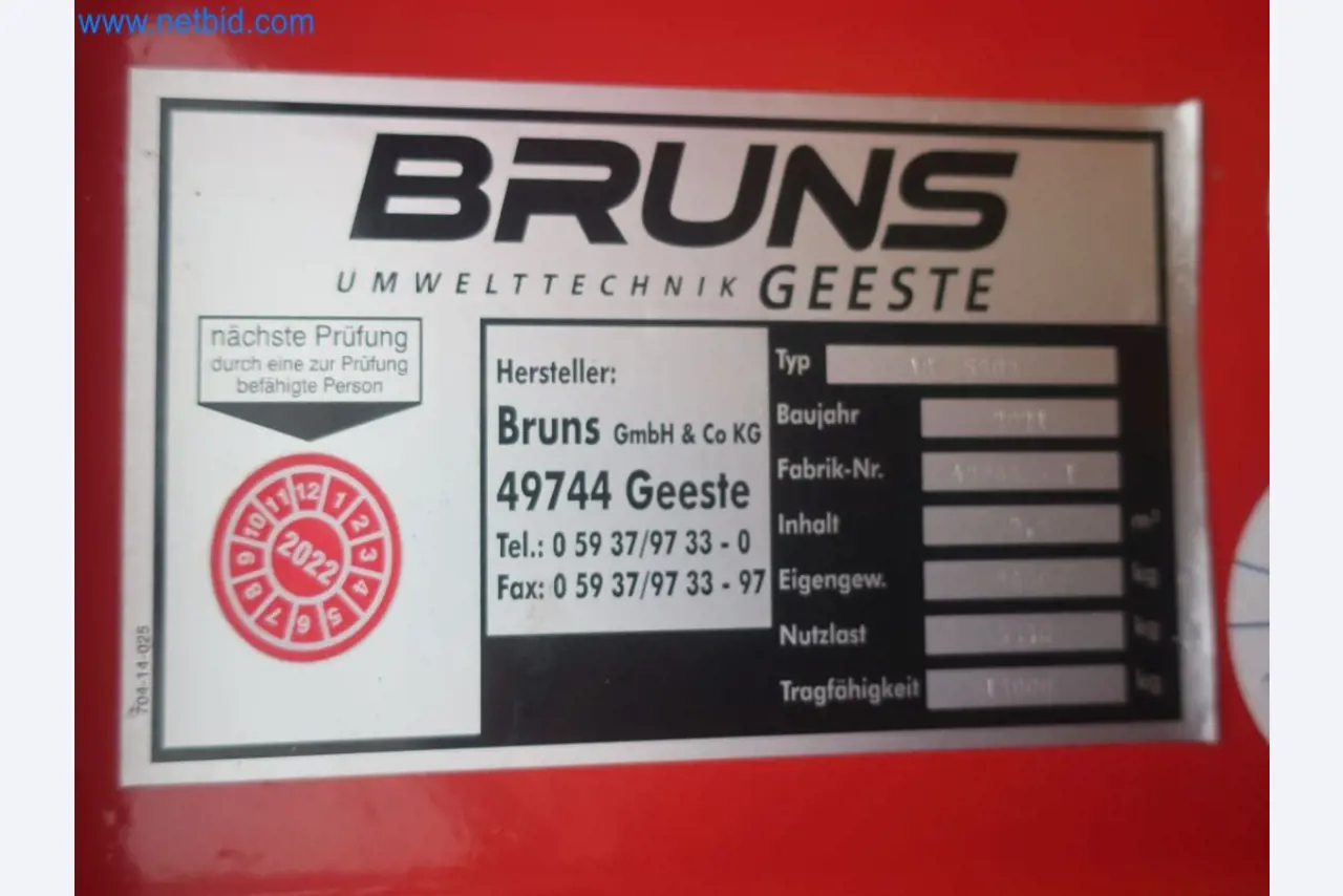 Zakłady produkcji i magazynowania mineralnych produktów olejowych, jak również surowców i produktów gotowych do produkcji smarów.-3