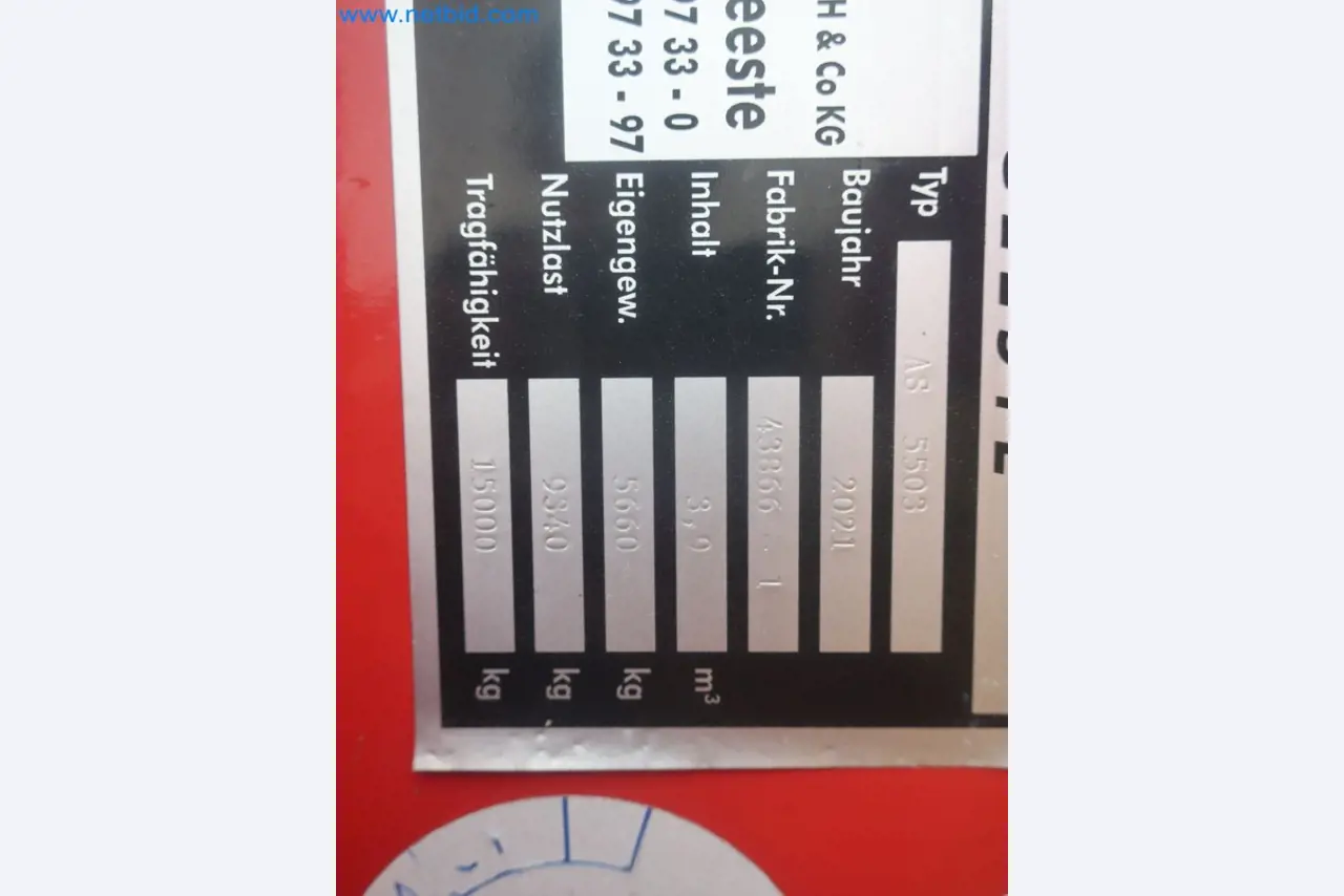 Zakłady produkcji i magazynowania mineralnych produktów olejowych, jak również surowców i produktów gotowych do produkcji smarów.-4