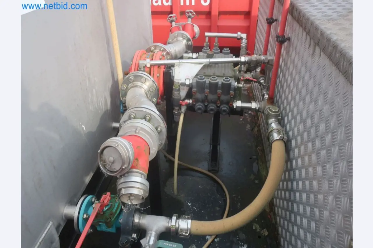 Závody na výrobu a skladování produktů z minerálních olejů, jakož i vstupů a hotových výrobků pro výrobu maziv.-2