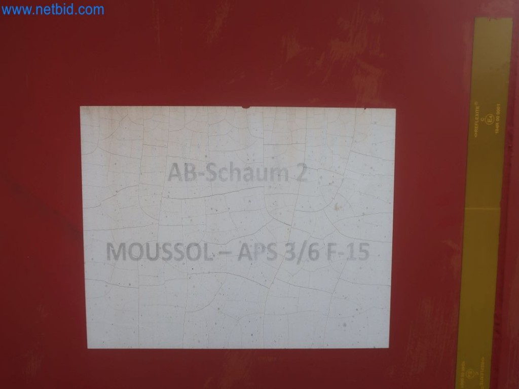 Zakłady produkcji i magazynowania mineralnych produktów olejowych, jak również surowców i produktów gotowych do produkcji smarów.-5