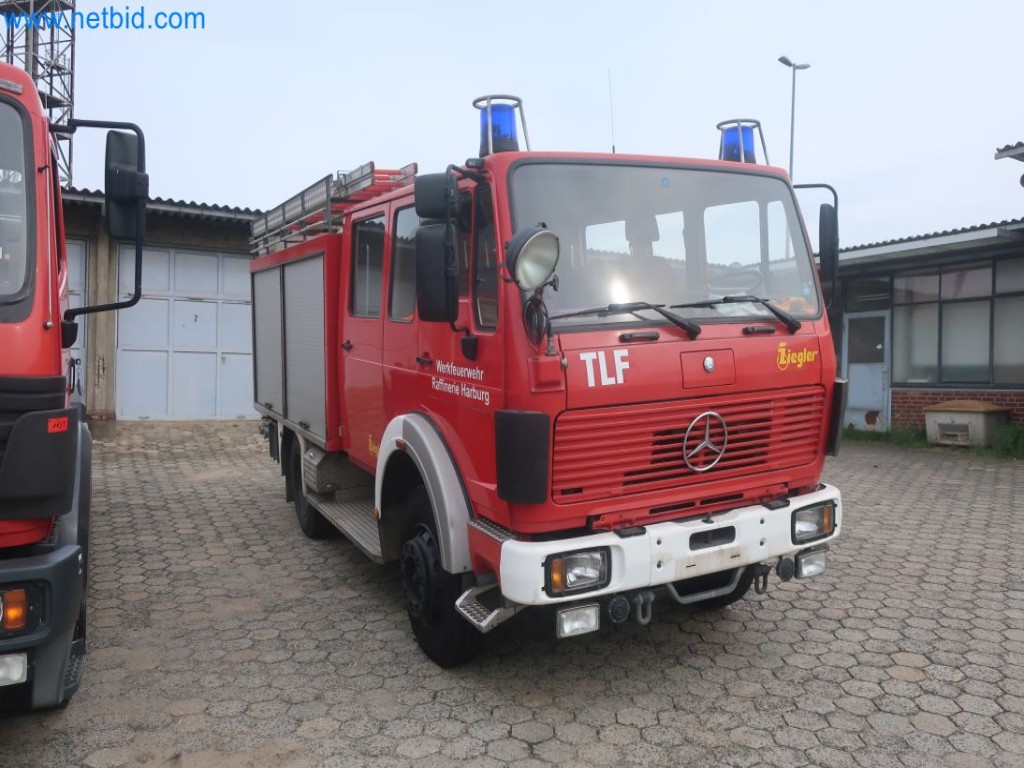 Plants for the production and storage of mineral oil products as well as input and finished products for the production of lubricants-3