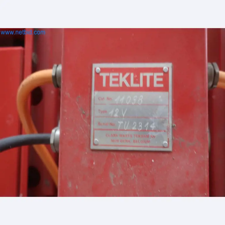 Zakłady produkcji i magazynowania mineralnych produktów olejowych, jak również surowców i produktów gotowych do produkcji smarów.-7