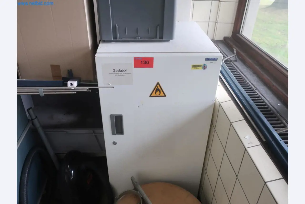 Plantas de producción y almacenamiento de productos derivados del petróleo, así como de insumos y productos acabados para la fabricación de lubricantes.-1