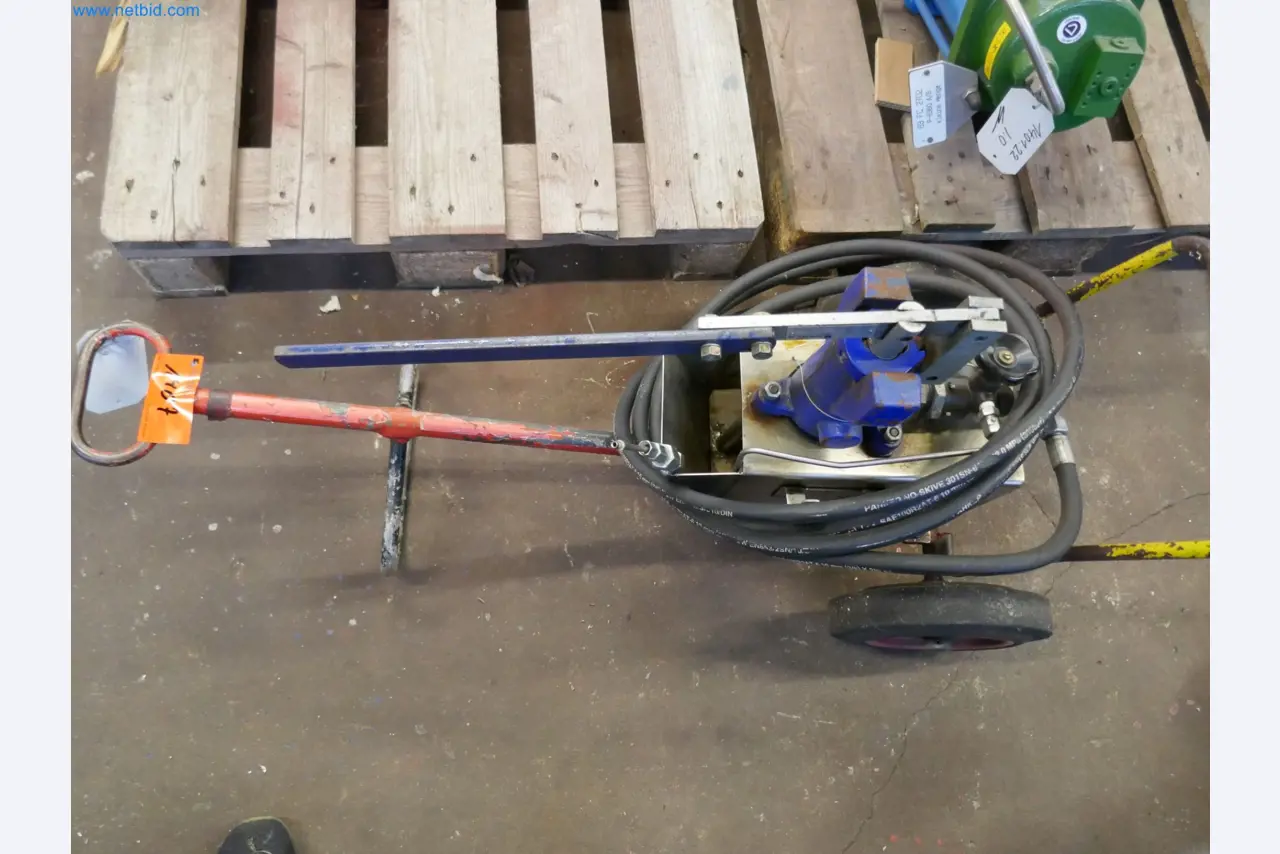 Plantas de producción y almacenamiento de productos derivados del petróleo, así como de insumos y productos acabados para la fabricación de lubricantes.-1