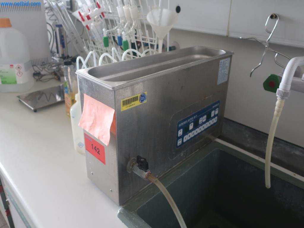 Plantas de producción y almacenamiento de productos derivados del petróleo, así como de insumos y productos acabados para la fabricación de lubricantes.-1