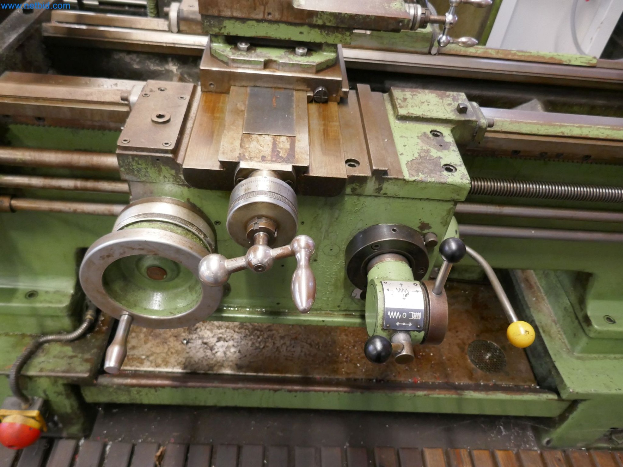 Plants for the production and storage of mineral oil products as well as input and finished products for the production of lubricants-3