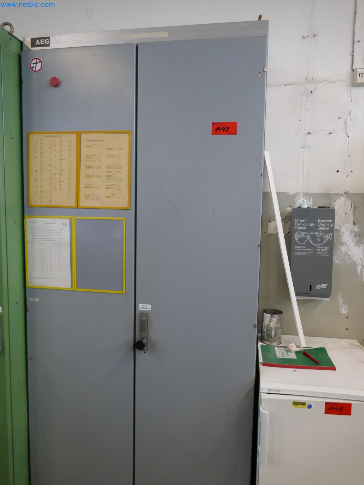 Magazinbestände, Rohöl-/Gas-Öl-/Einsatzpumpen sowie Betriebsausstattung einer Raffinerie-1