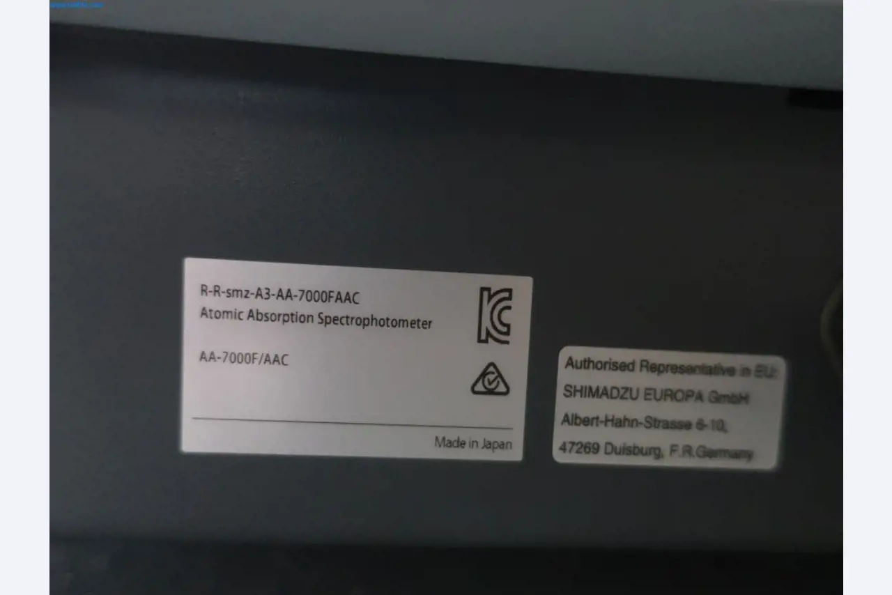 Zakłady produkcji i magazynowania mineralnych produktów olejowych, jak również surowców i produktów gotowych do produkcji smarów.-10