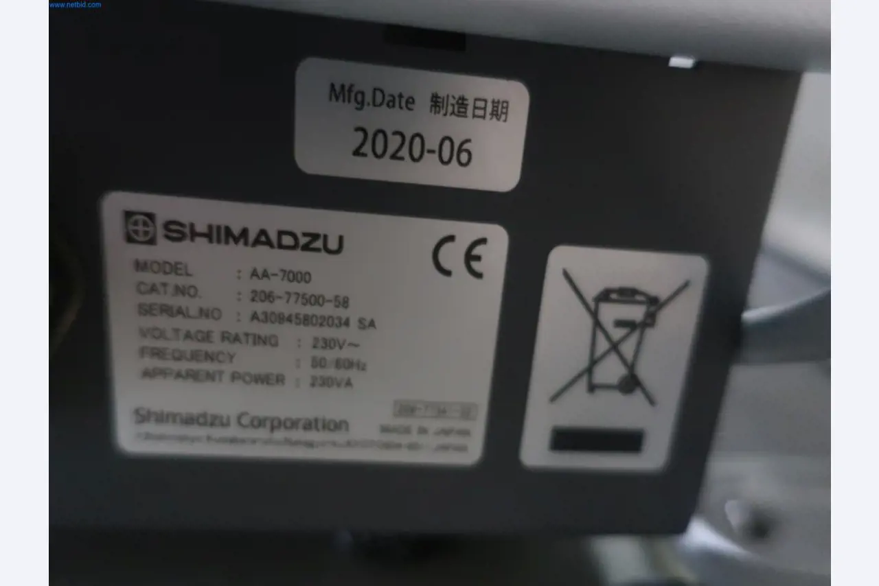 Zakłady produkcji i magazynowania mineralnych produktów olejowych, jak również surowców i produktów gotowych do produkcji smarów.-11