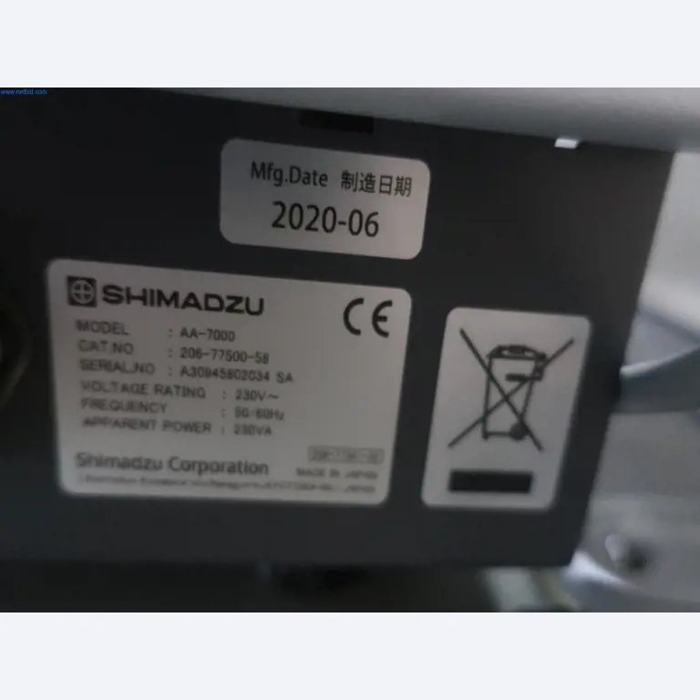 Zakłady produkcji i magazynowania mineralnych produktów olejowych, jak również surowców i produktów gotowych do produkcji smarów.-11