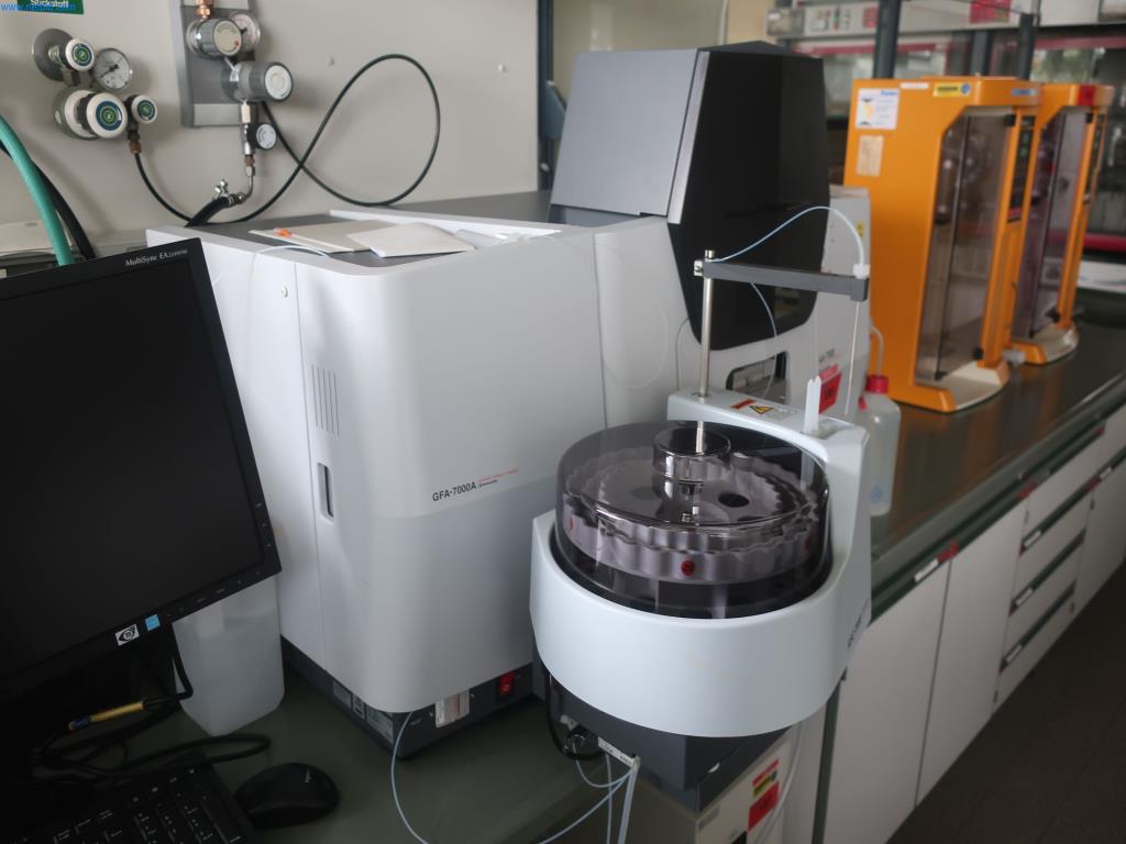 Plantas de producción y almacenamiento de productos derivados del petróleo, así como de insumos y productos acabados para la fabricación de lubricantes.-5