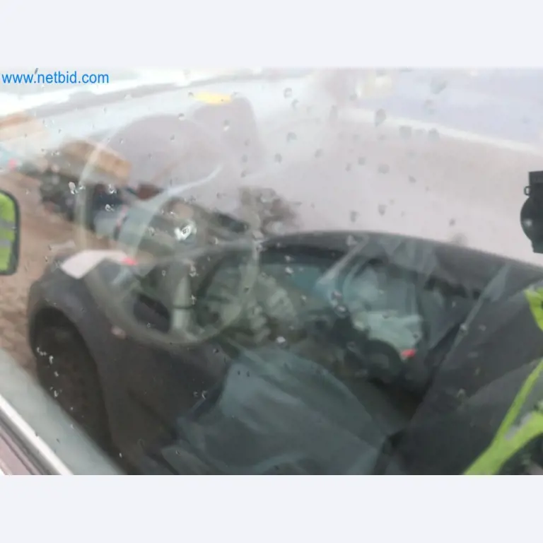 Zakłady produkcji i magazynowania mineralnych produktów olejowych, jak również surowców i produktów gotowych do produkcji smarów.-8