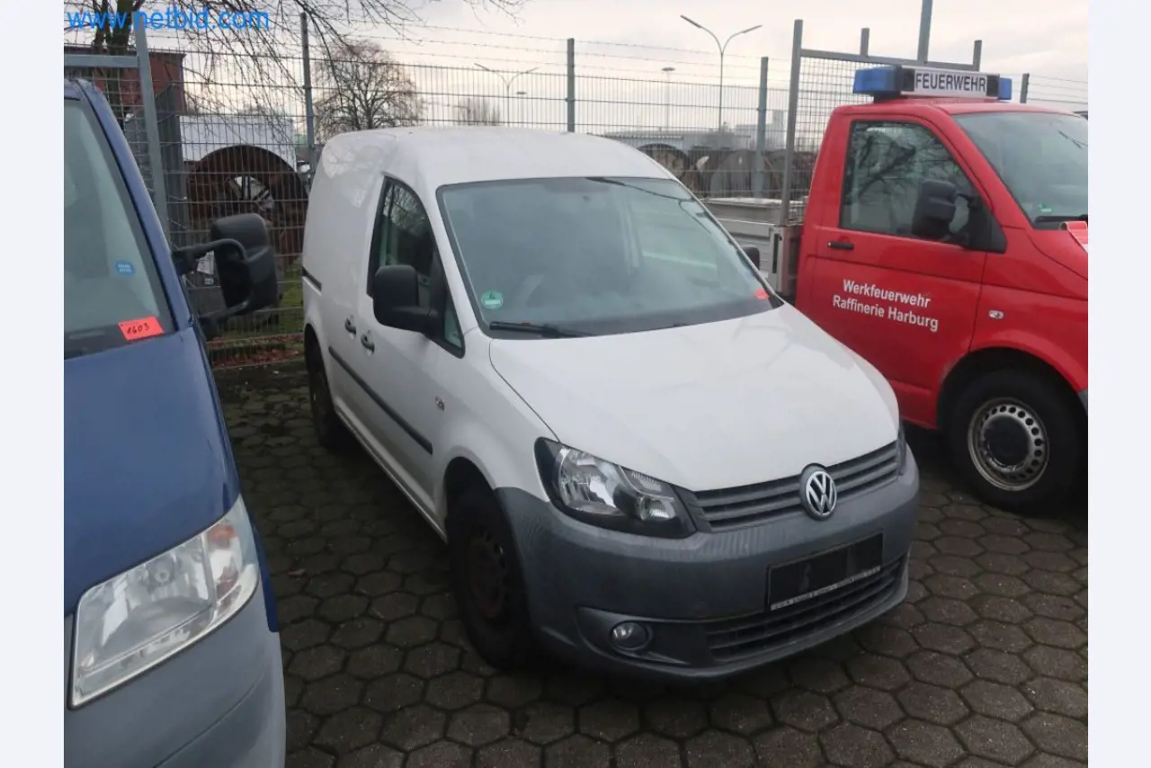 Zakłady produkcji i magazynowania mineralnych produktów olejowych, jak również surowców i produktów gotowych do produkcji smarów.-2