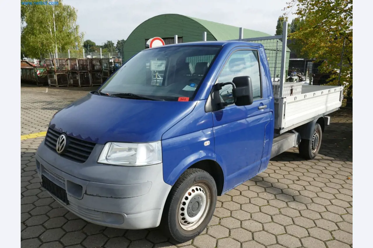 Zakłady produkcji i magazynowania mineralnych produktów olejowych, jak również surowców i produktów gotowych do produkcji smarów.-1