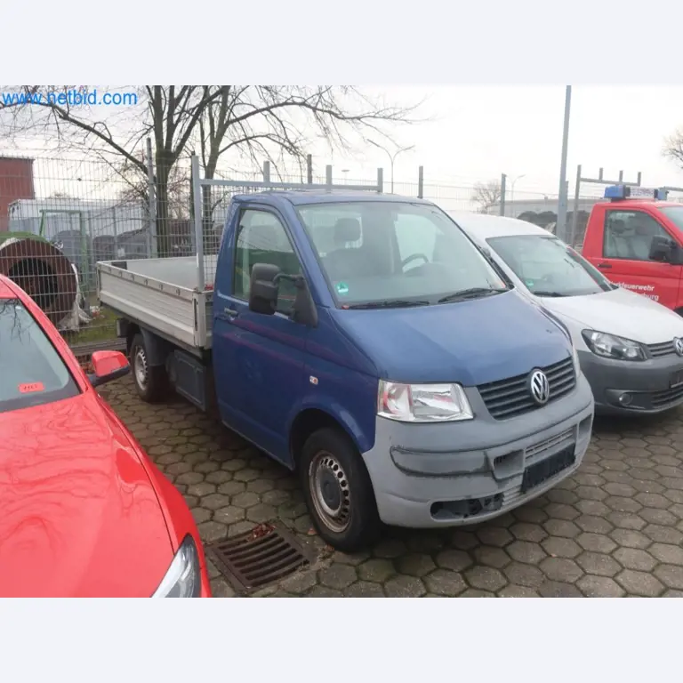 Zakłady produkcji i magazynowania mineralnych produktów olejowych, jak również surowców i produktów gotowych do produkcji smarów.-2