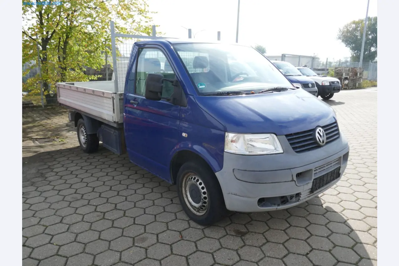 Zakłady produkcji i magazynowania mineralnych produktów olejowych, jak również surowców i produktów gotowych do produkcji smarów.-4