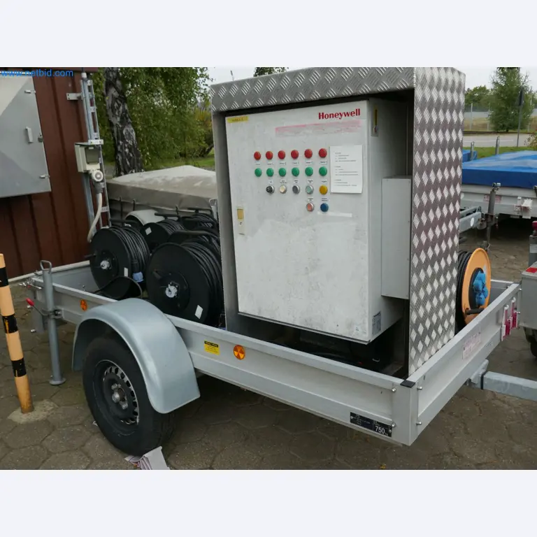 Zakłady produkcji i magazynowania mineralnych produktów olejowych, jak również surowców i produktów gotowych do produkcji smarów.-2