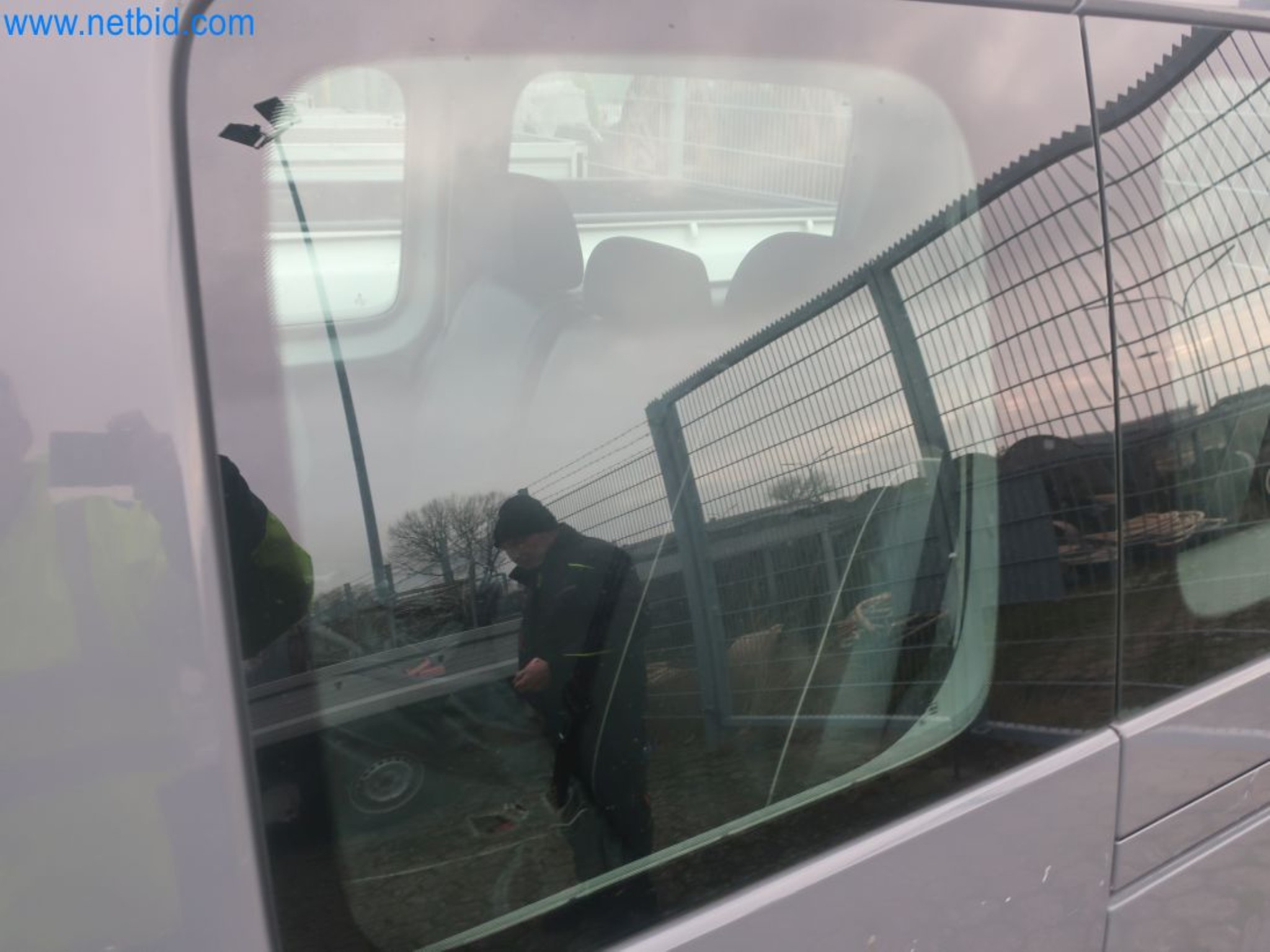 Plants for the production and storage of mineral oil products as well as input and finished products for the production of lubricants-18