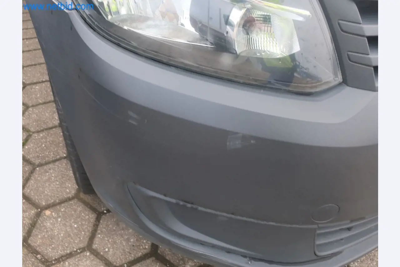 Zakłady produkcji i magazynowania mineralnych produktów olejowych, jak również surowców i produktów gotowych do produkcji smarów.-3