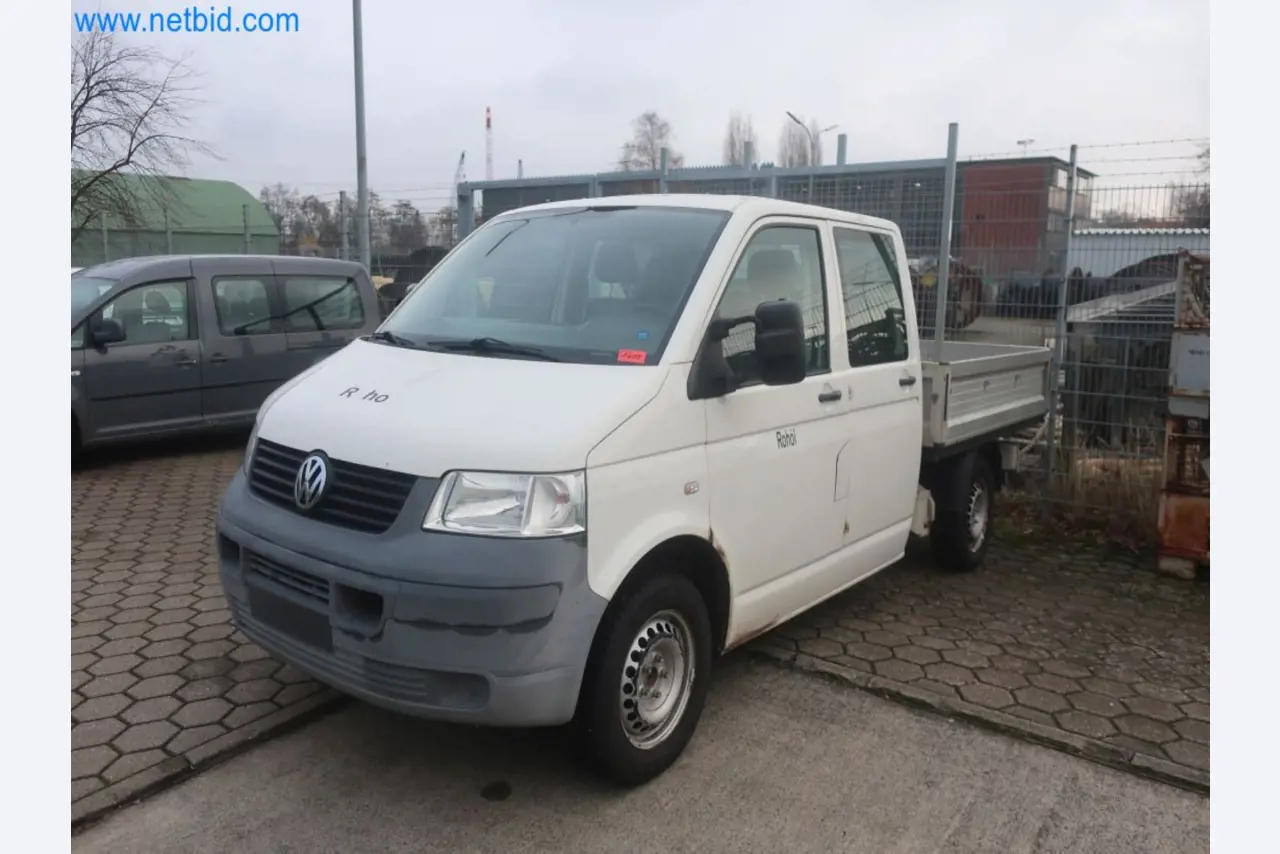 Zakłady produkcji i magazynowania mineralnych produktów olejowych, jak również surowców i produktów gotowych do produkcji smarów.-1