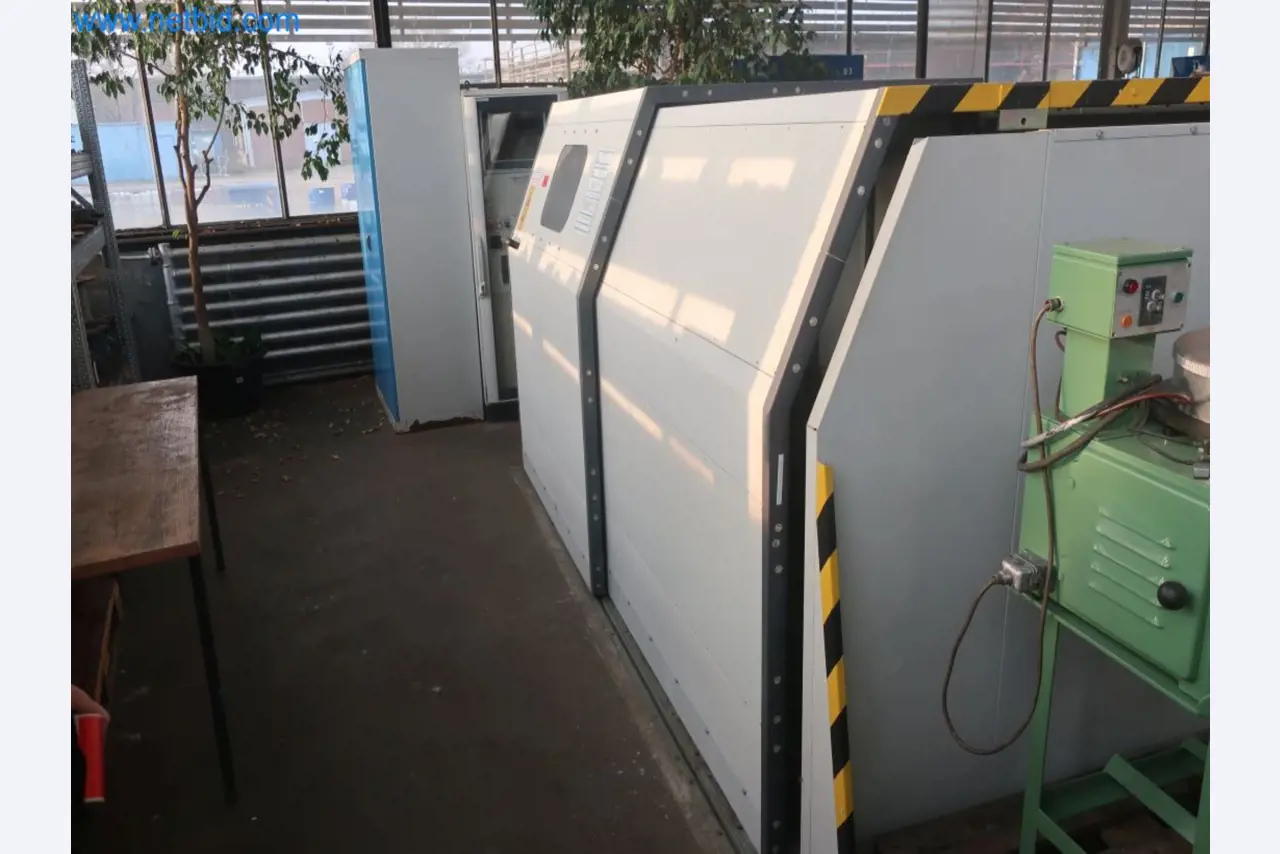 Zakłady produkcji i magazynowania mineralnych produktów olejowych, jak również surowców i produktów gotowych do produkcji smarów.-1