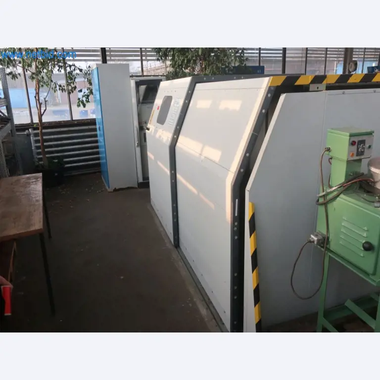 Zakłady produkcji i magazynowania mineralnych produktów olejowych, jak również surowców i produktów gotowych do produkcji smarów.-1