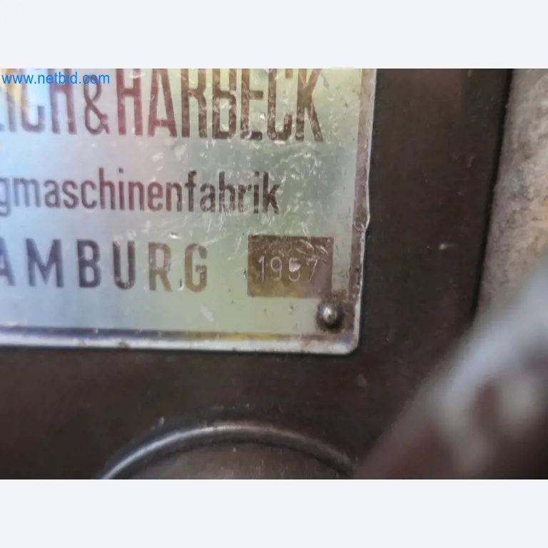 Zakłady produkcji i magazynowania mineralnych produktów olejowych, jak również surowców i produktów gotowych do produkcji smarów.-10