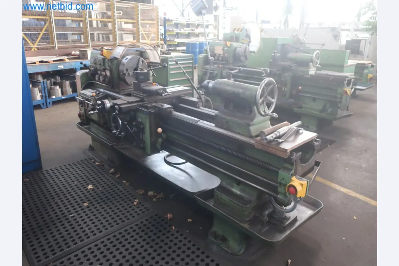 Zakłady produkcji i magazynowania mineralnych produktów olejowych, jak również surowców i produktów gotowych do produkcji smarów.-11