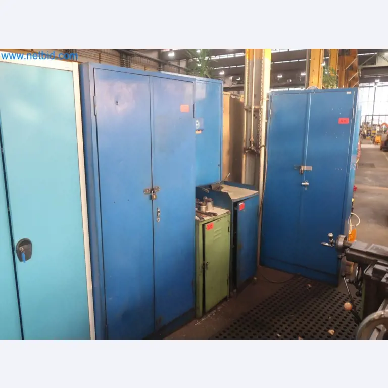 Zakłady produkcji i magazynowania mineralnych produktów olejowych, jak również surowców i produktów gotowych do produkcji smarów.-12